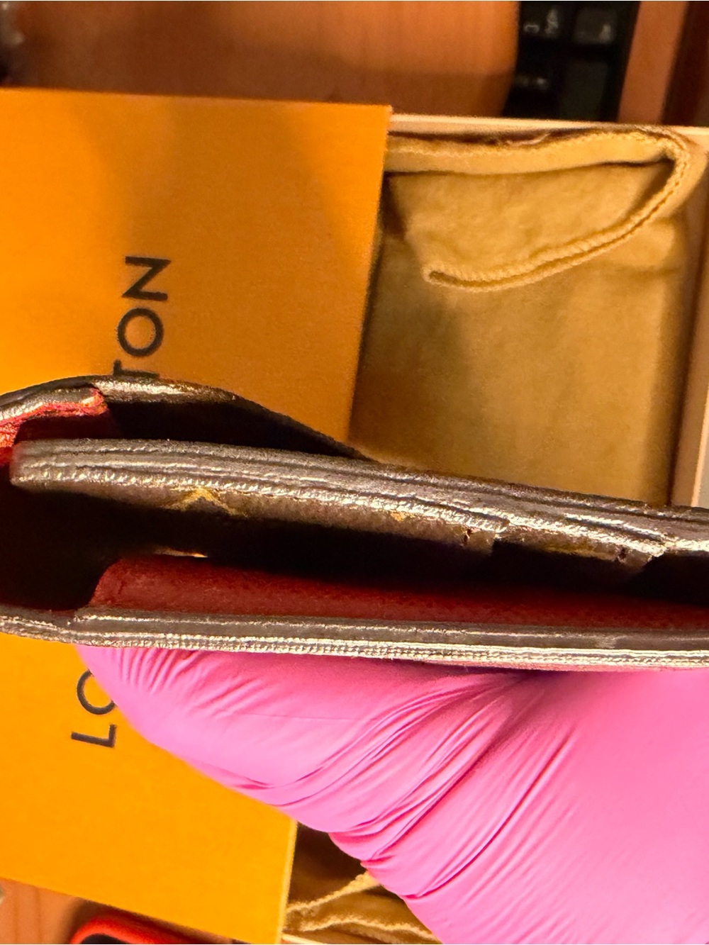 Pre-Owned Louis Vuitton Sarah Monogram Canvas Continental Wallet in Brown & Gold - Picture 6 of 13